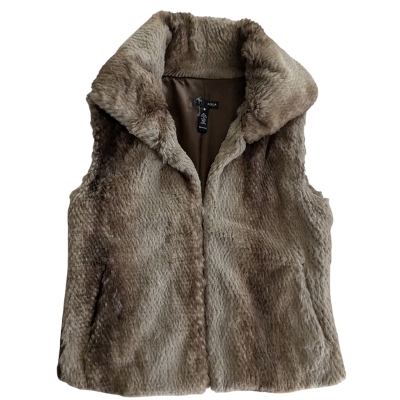 Aqua Jackets & Blazers - AQUA Faux Fur Vest Size XS pre owned